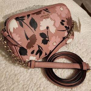 KATE SPADE Mini Mauve Pebble Grain Flower Crossbody with Chain/Leather strap NWT